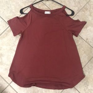 Cold shoulder top